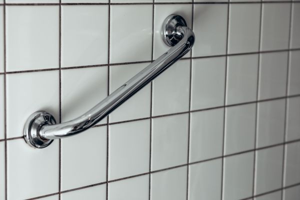Cost of Shower Grab Bar Installation in Spanish Fork